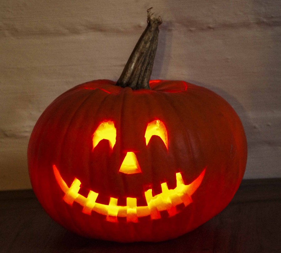SLIK LAGER DU HALLOWEENGRESSKAR
